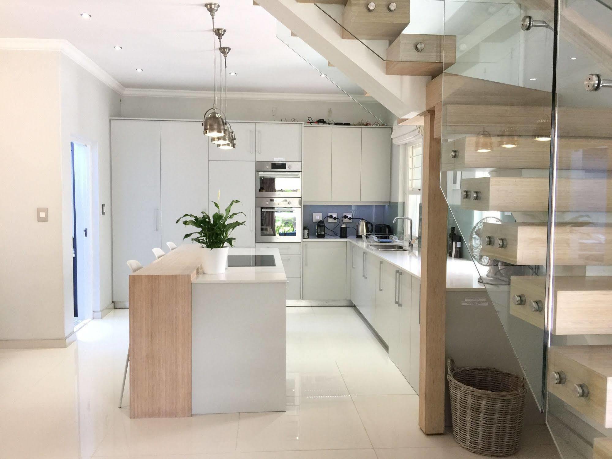 Cricklewood Place - Luxury Holiday Homes Cape Town Ngoại thất bức ảnh